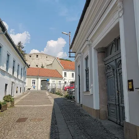 Florencia Maison d'hôtes Eger