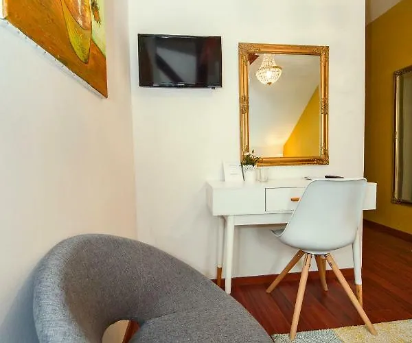 ゲストハウス Florencia 3*