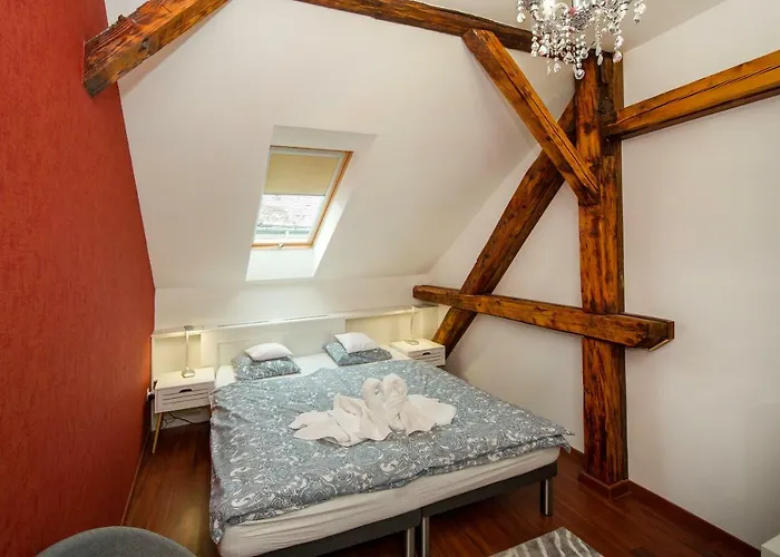 Konukevi Florencia 3*